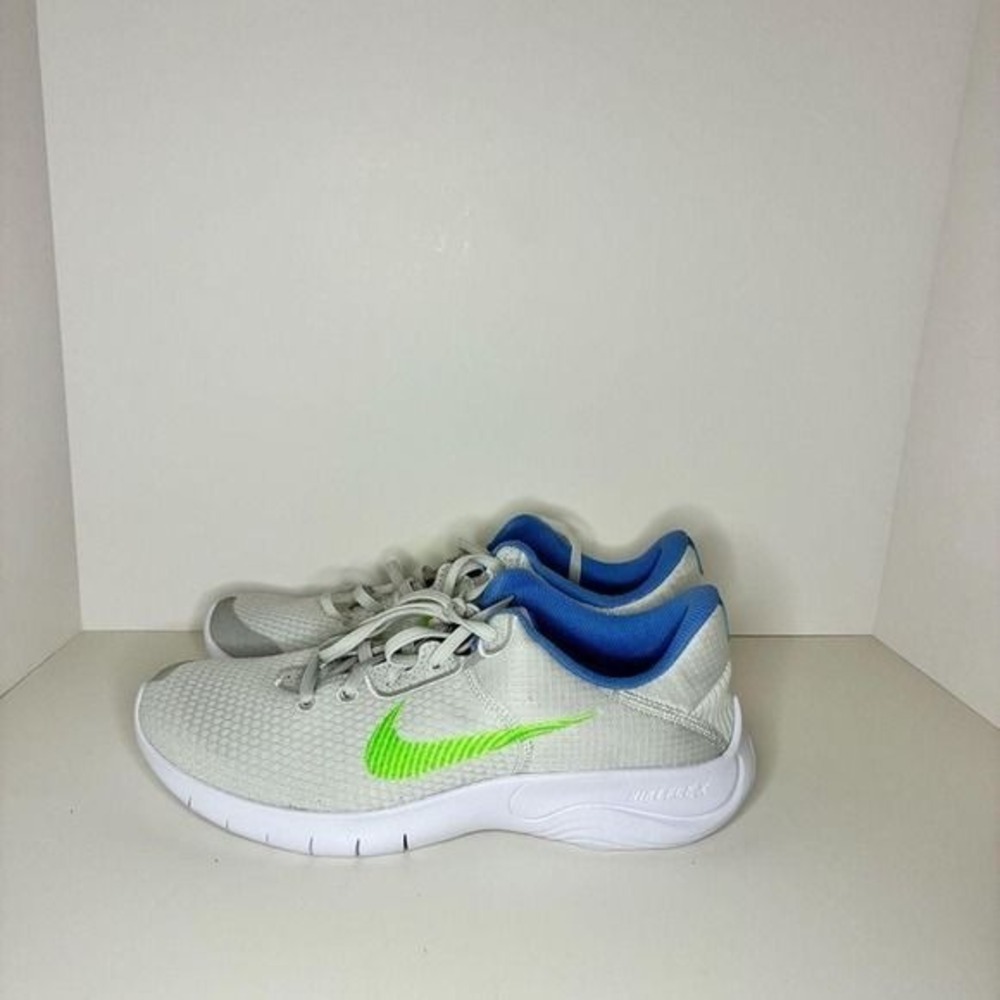 Nike Flex Experience RN 11 Women's Running Shoes Brand New!